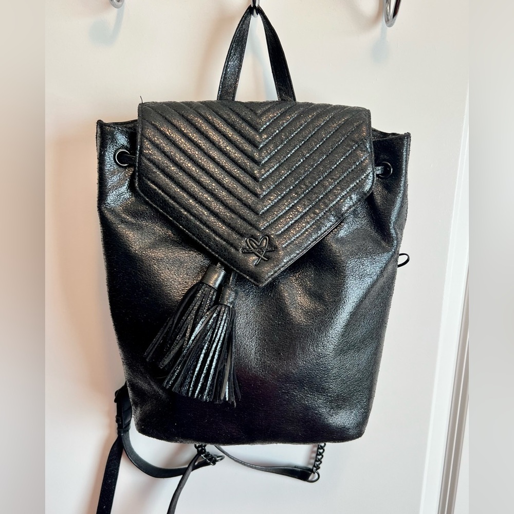 NEW Victoria’s Secret Backpack Black Glistening Pebble Leather Look  w/tags